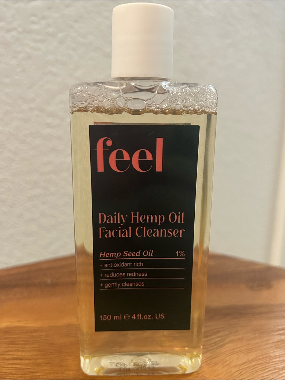 Feel Daily Hemp Oil Facial Cleanser 150ml